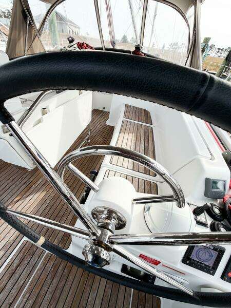 TAKE FIVE 41ft Jeanneau Yacht For Sale