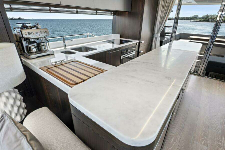 Misty K 76ft Sunseeker Yacht For Sale