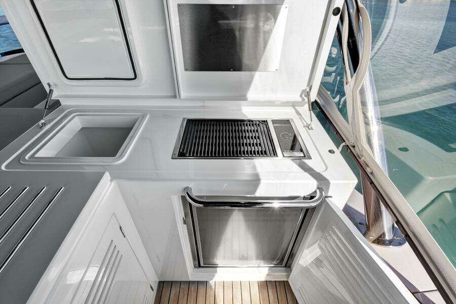 Misty K 76ft Sunseeker Yacht For Sale