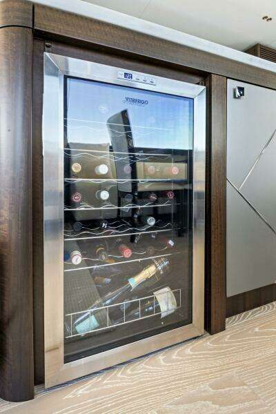 Misty K 76ft Sunseeker Yacht For Sale