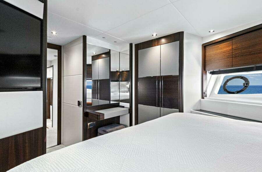 Misty K 76ft Sunseeker Yacht For Sale