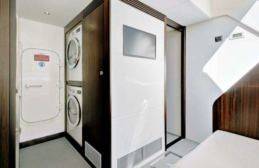 Misty K 76ft Sunseeker Yacht For Sale