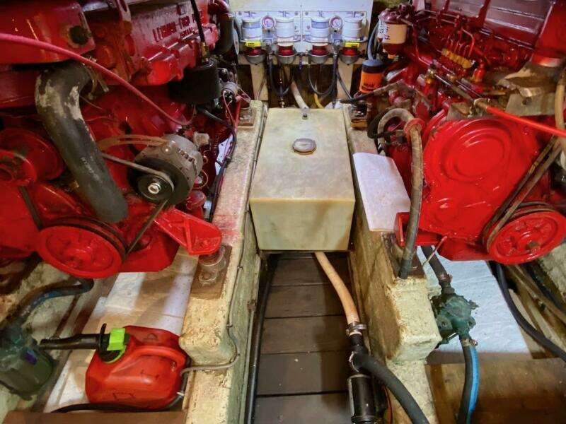 RESPITE 40ft Marine Trader Yacht For Sale