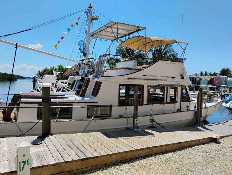 RESPITE 40ft Marine Trader Yacht For Sale