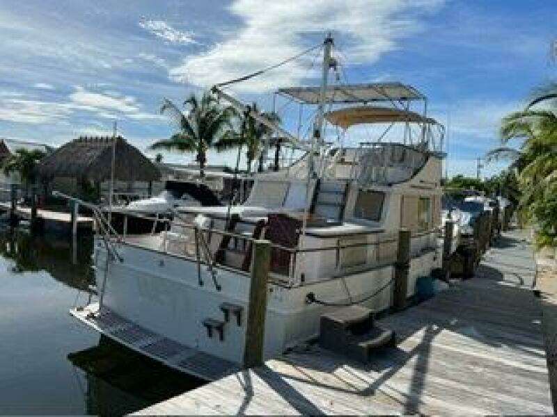 RESPITE 40ft Marine Trader Yacht For Sale