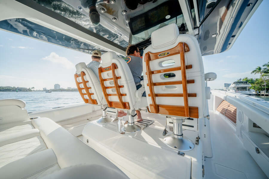 53ft HCB Yacht For Sale