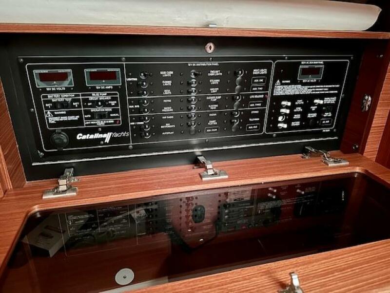 31' 2015 Catalina 315