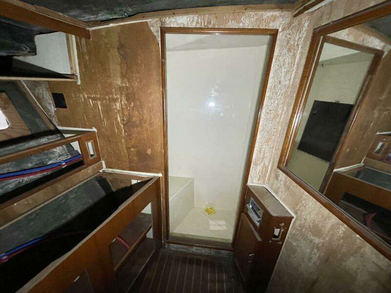 46ft Viking Yacht For Sale