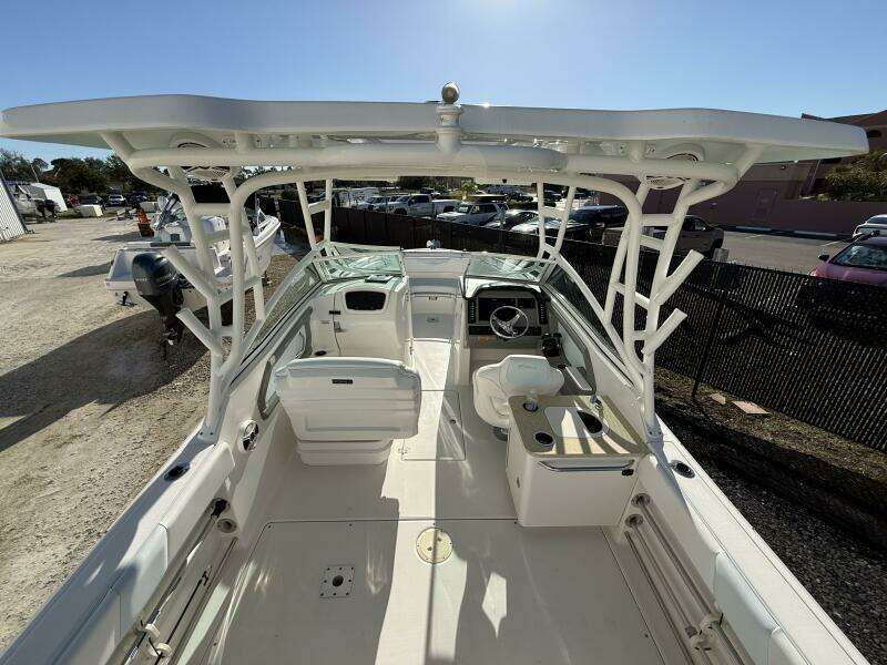 24ft Robalo Yacht For Sale