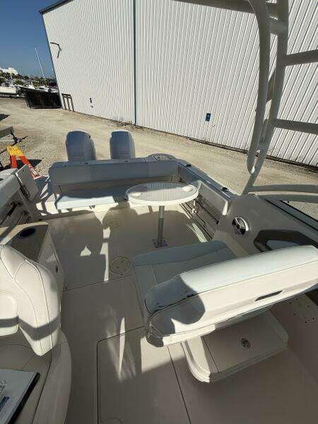 24ft Robalo Yacht For Sale