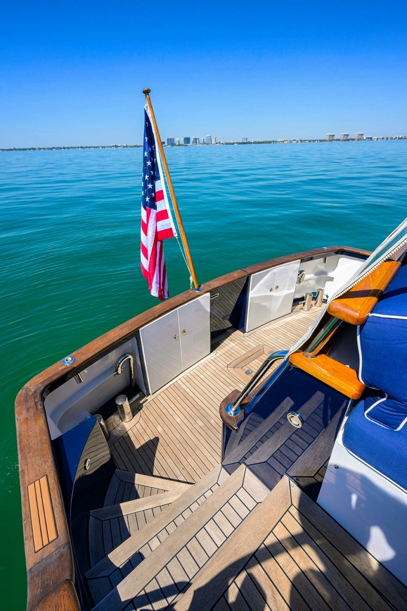 AVENTURER 85ft Jongert Yacht For Sale