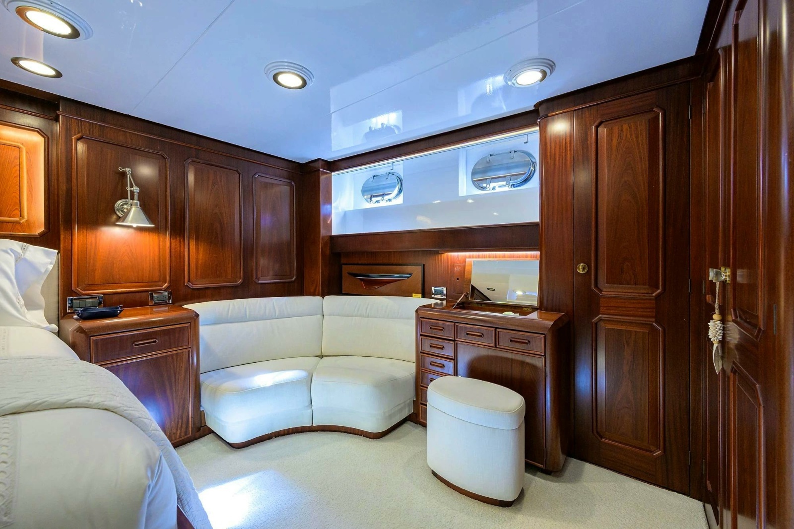 AVENTURER 85ft Jongert Yacht For Sale