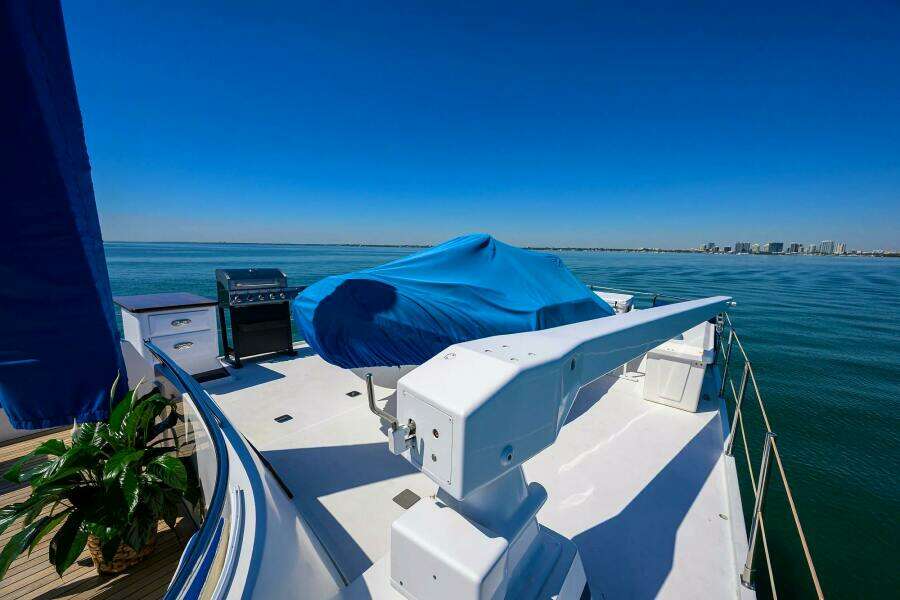 AVENTURER 85ft Jongert Yacht For Sale