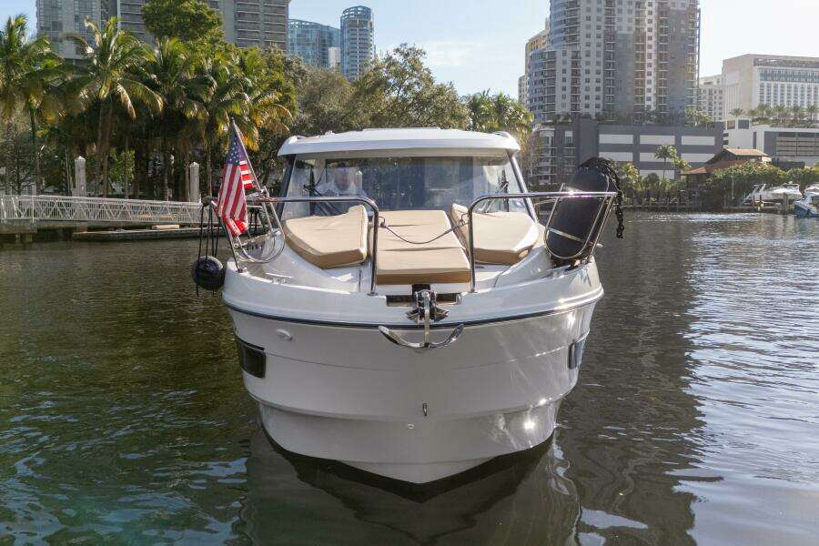 27ft Beneteau Yacht For Sale