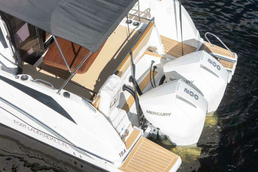27ft Beneteau Yacht For Sale