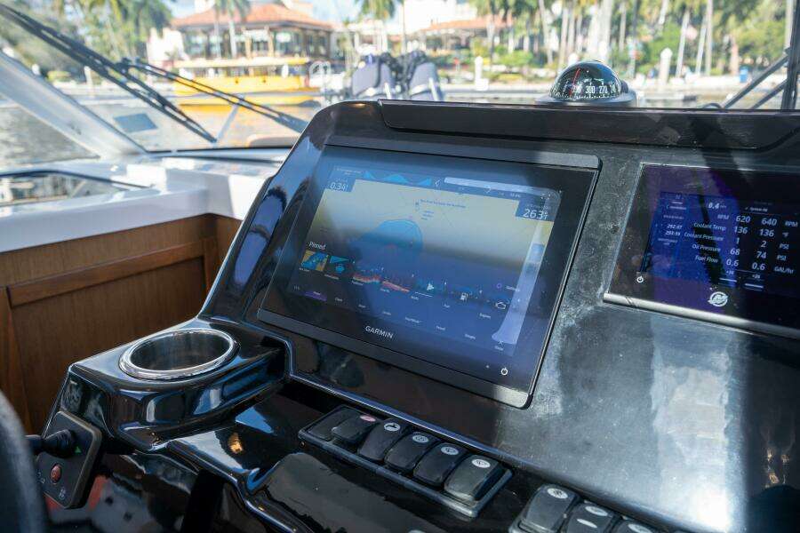 27ft Beneteau Yacht For Sale