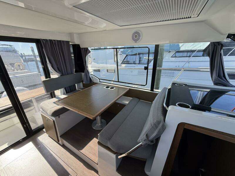 34ft Jeanneau Yacht For Sale