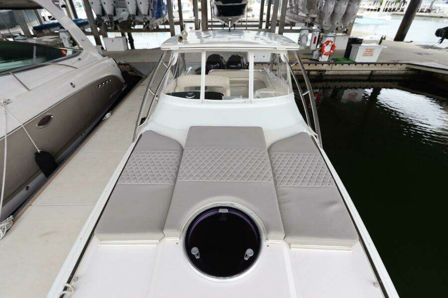 38ft Intermarine Yacht For Sale