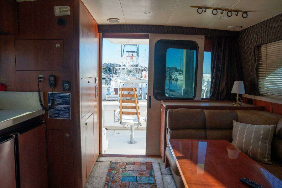 2004 Luhrs 36 Convertible