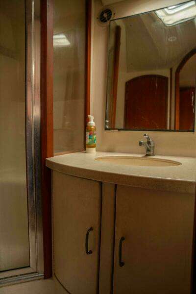 2004 Luhrs 36 Convertible