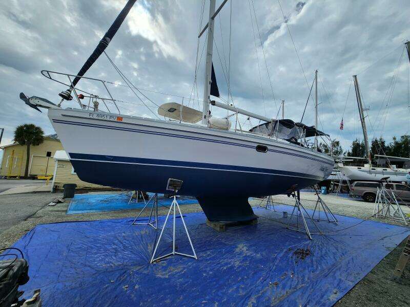 Island Time II 35ft Catalina Yacht For Sale