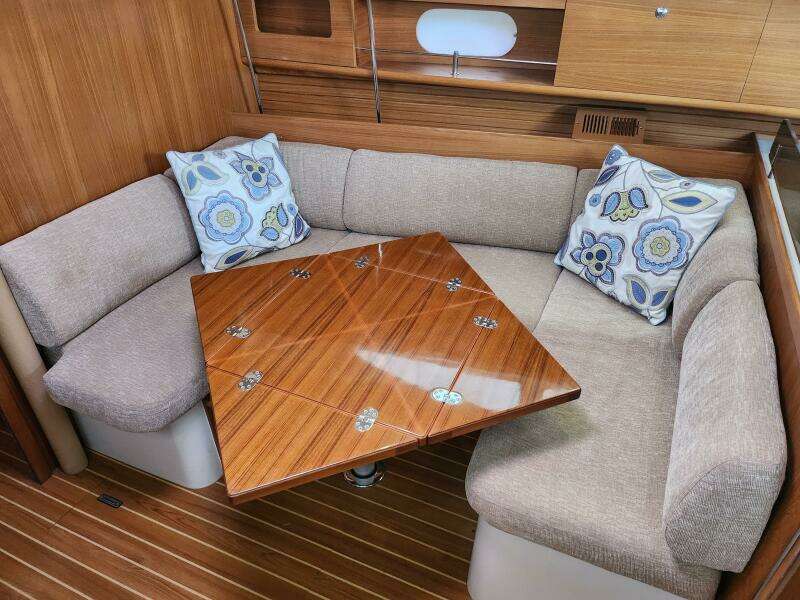 Island Time II 35ft Catalina Yacht For Sale