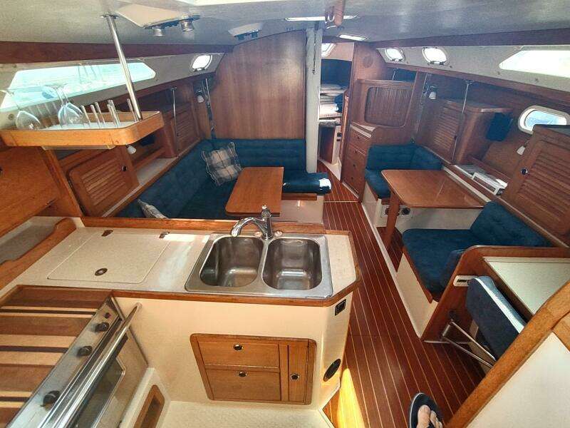 Wildfire 36ft Catalina Yacht For Sale