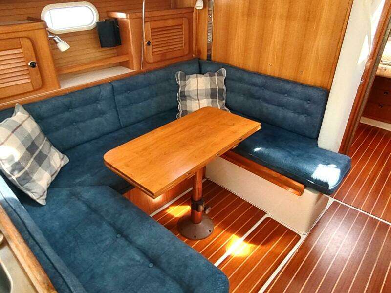 Wildfire 36ft Catalina Yacht For Sale