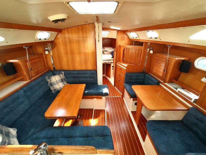 Wildfire 36ft Catalina Yacht For Sale