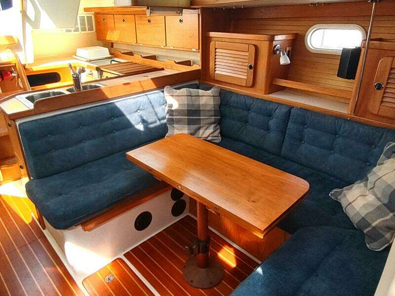 Wildfire 36ft Catalina Yacht For Sale