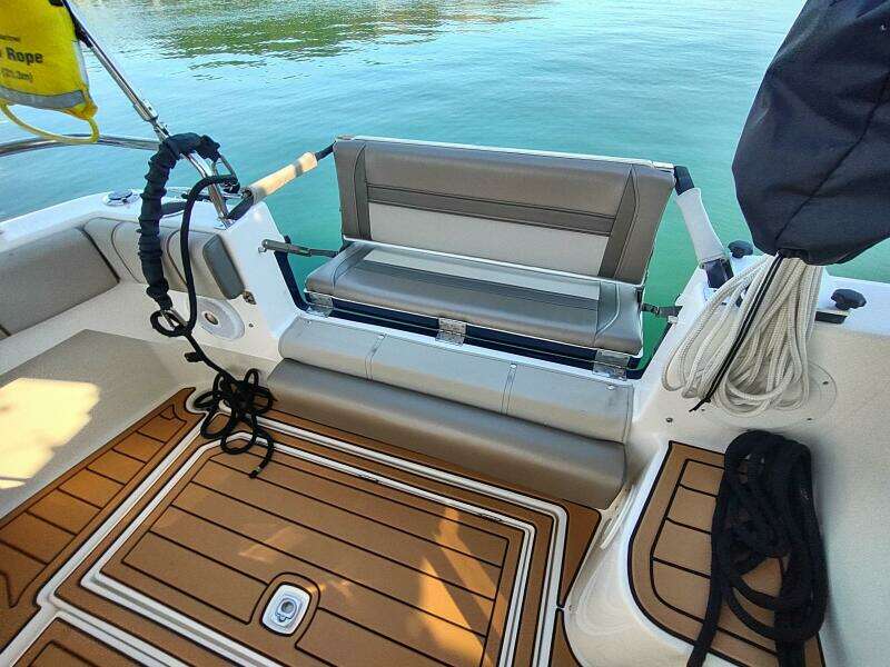 Wyvern 32ft Cutwater Yacht For Sale