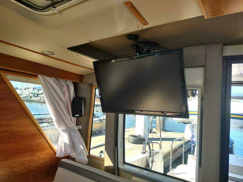 Wyvern 32ft Cutwater Yacht For Sale