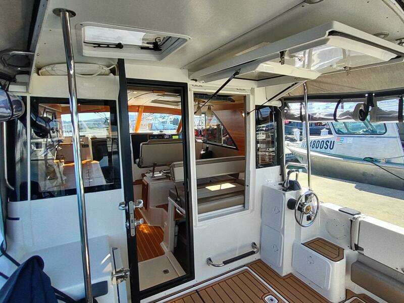 Wyvern 32ft Cutwater Yacht For Sale