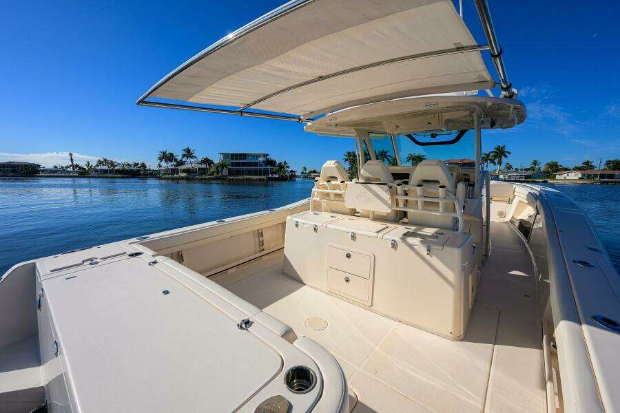 37ft Grady White Yacht For Sale