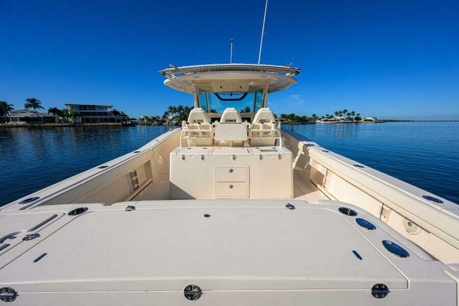 37ft Grady White Yacht For Sale