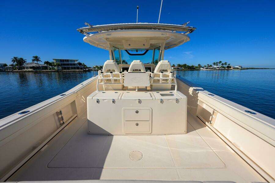 37ft Grady White Yacht For Sale