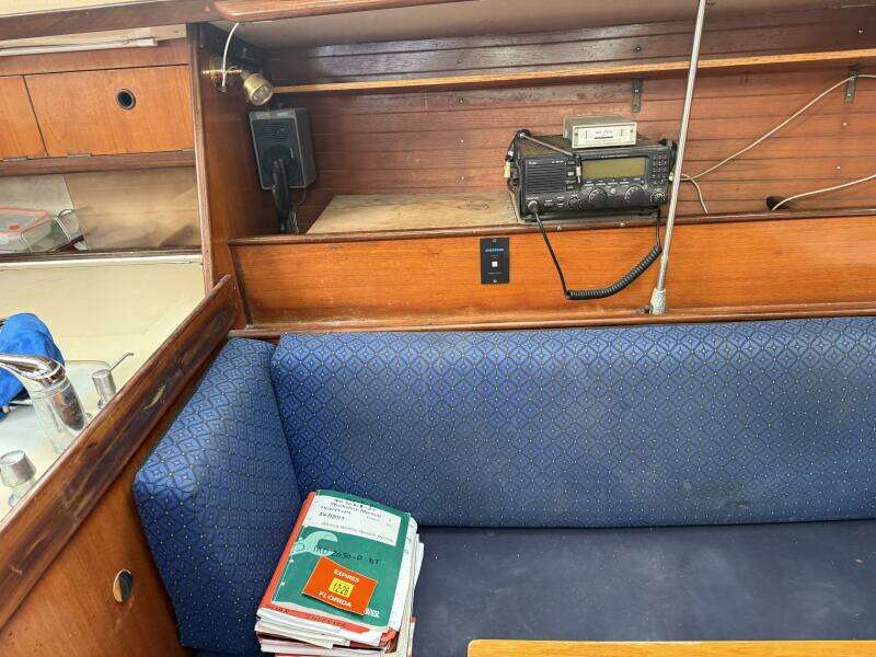 Zeiggy 35ft Beneteau Yacht For Sale