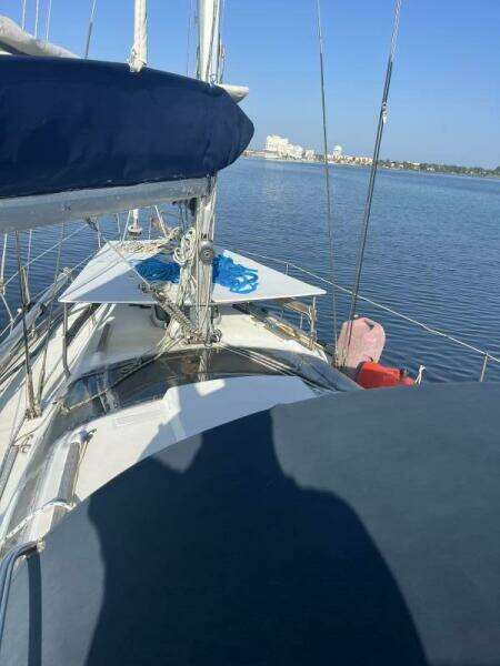 Zeiggy 35ft Beneteau Yacht For Sale