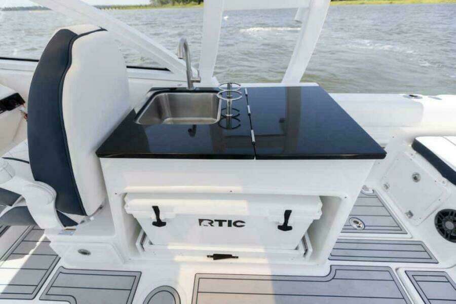 26ft Sea Fox Yacht For Sale