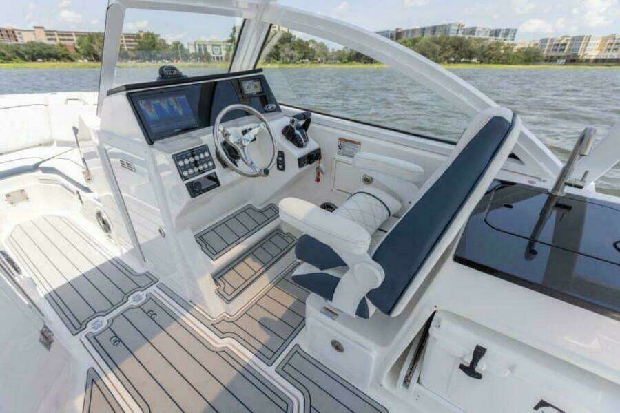 26ft Sea Fox Yacht For Sale