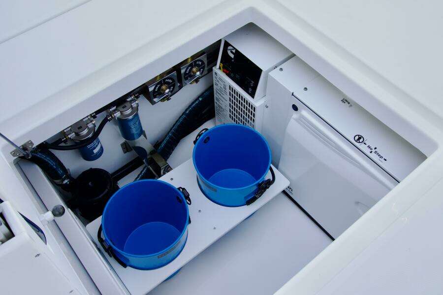 37ft Regulator Yacht For Sale