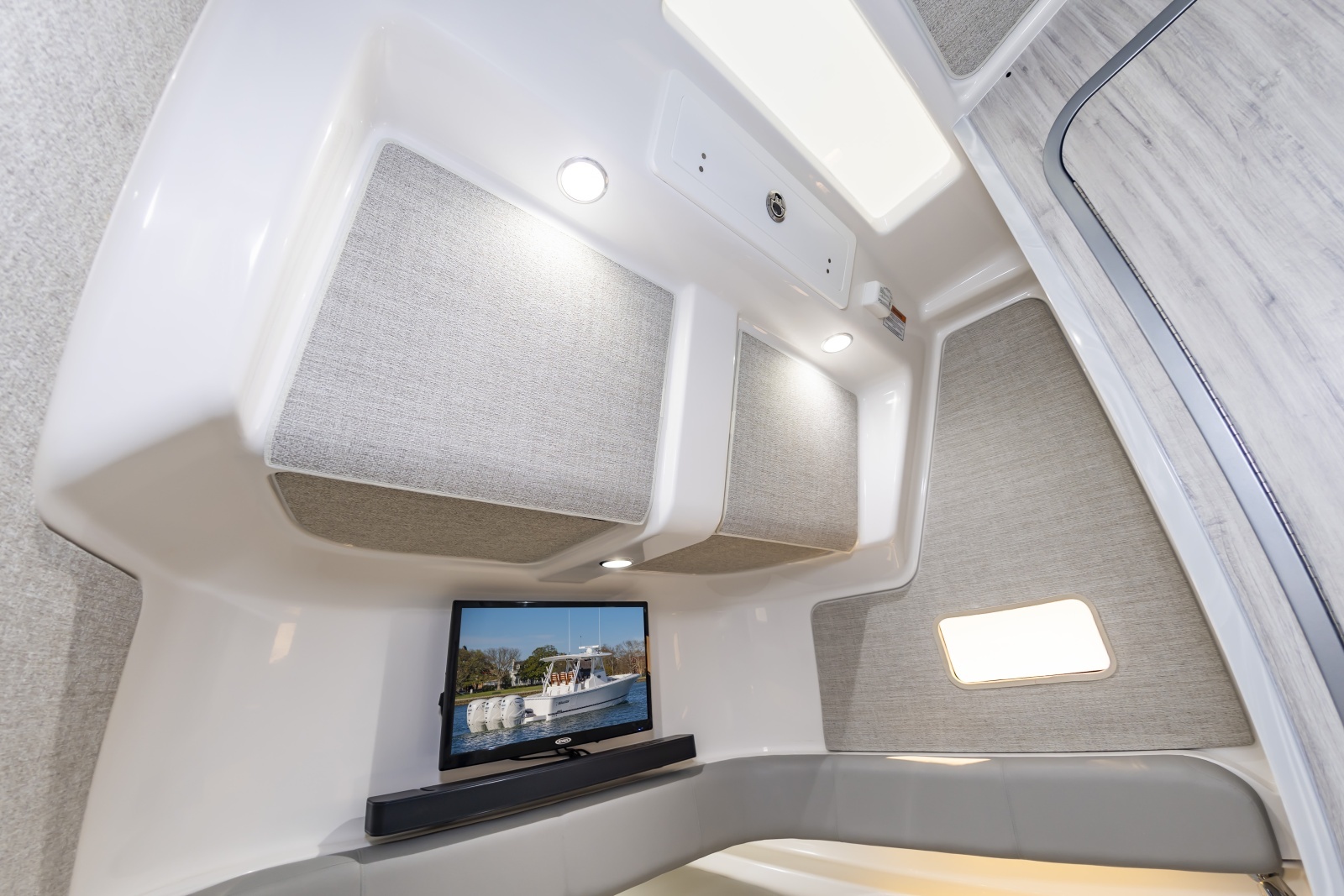 37RegulatorHull047_033