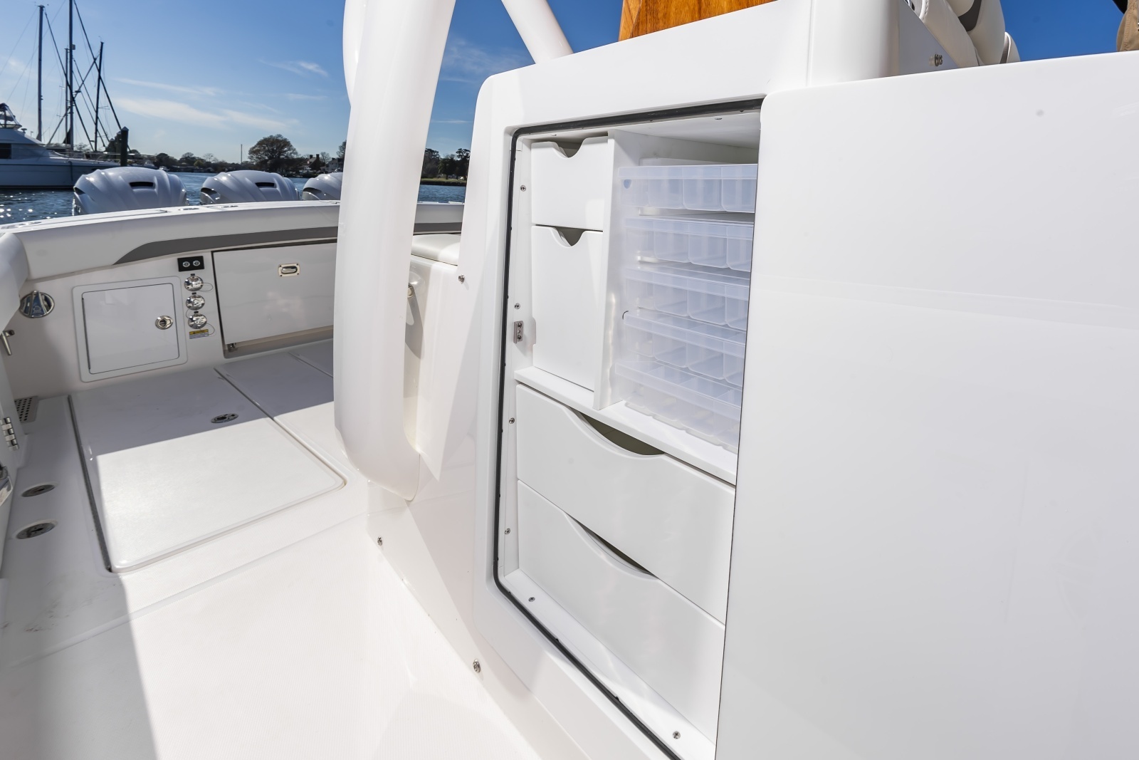 37RegulatorHull047_021