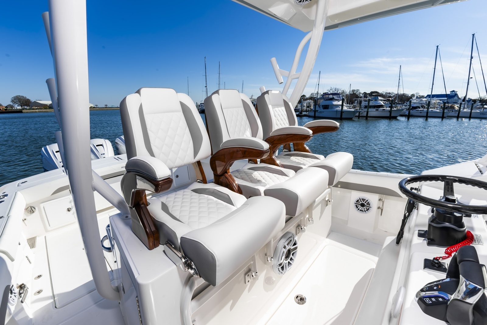 37RegulatorHull047_010