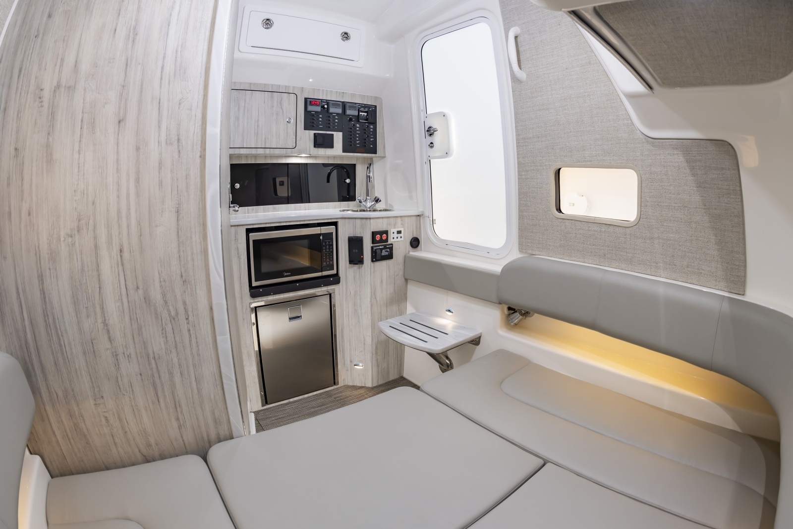 37RegulatorHull047_034