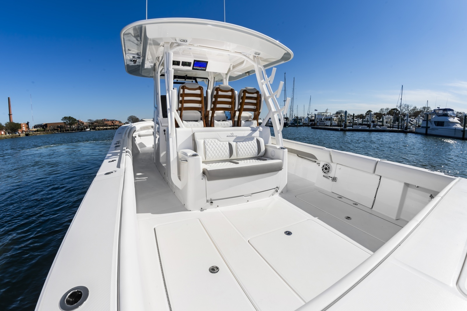 37RegulatorHull047_015