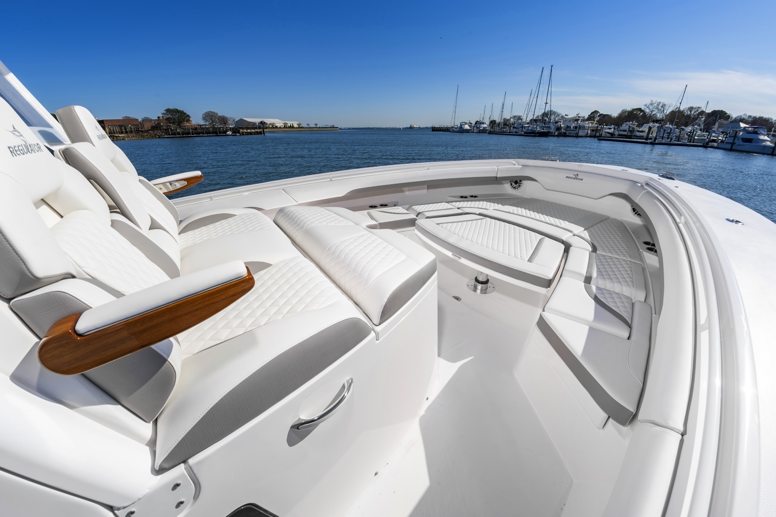 37RegulatorHull047_023