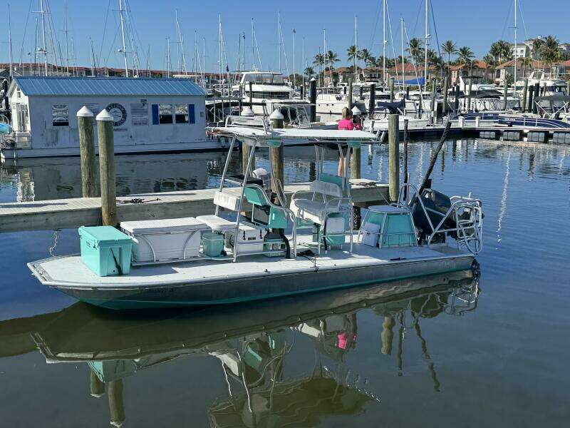 24ft Blue Fin Yacht For Sale