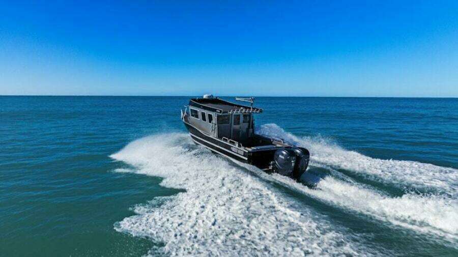 Beer can 32ft North River Yacht For Sale