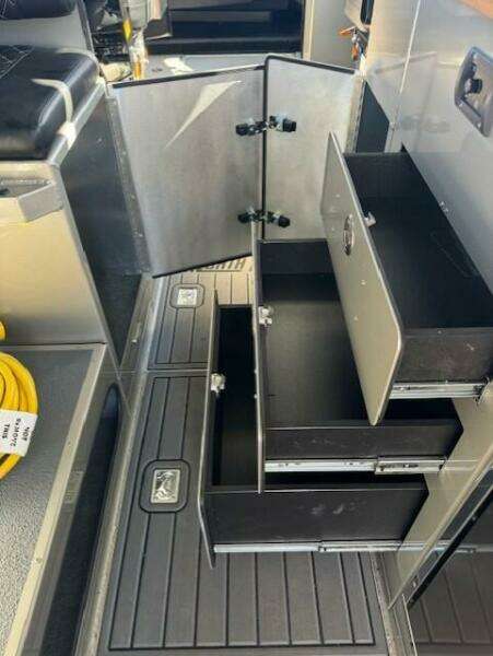 Beer can 32ft North River Yacht For Sale